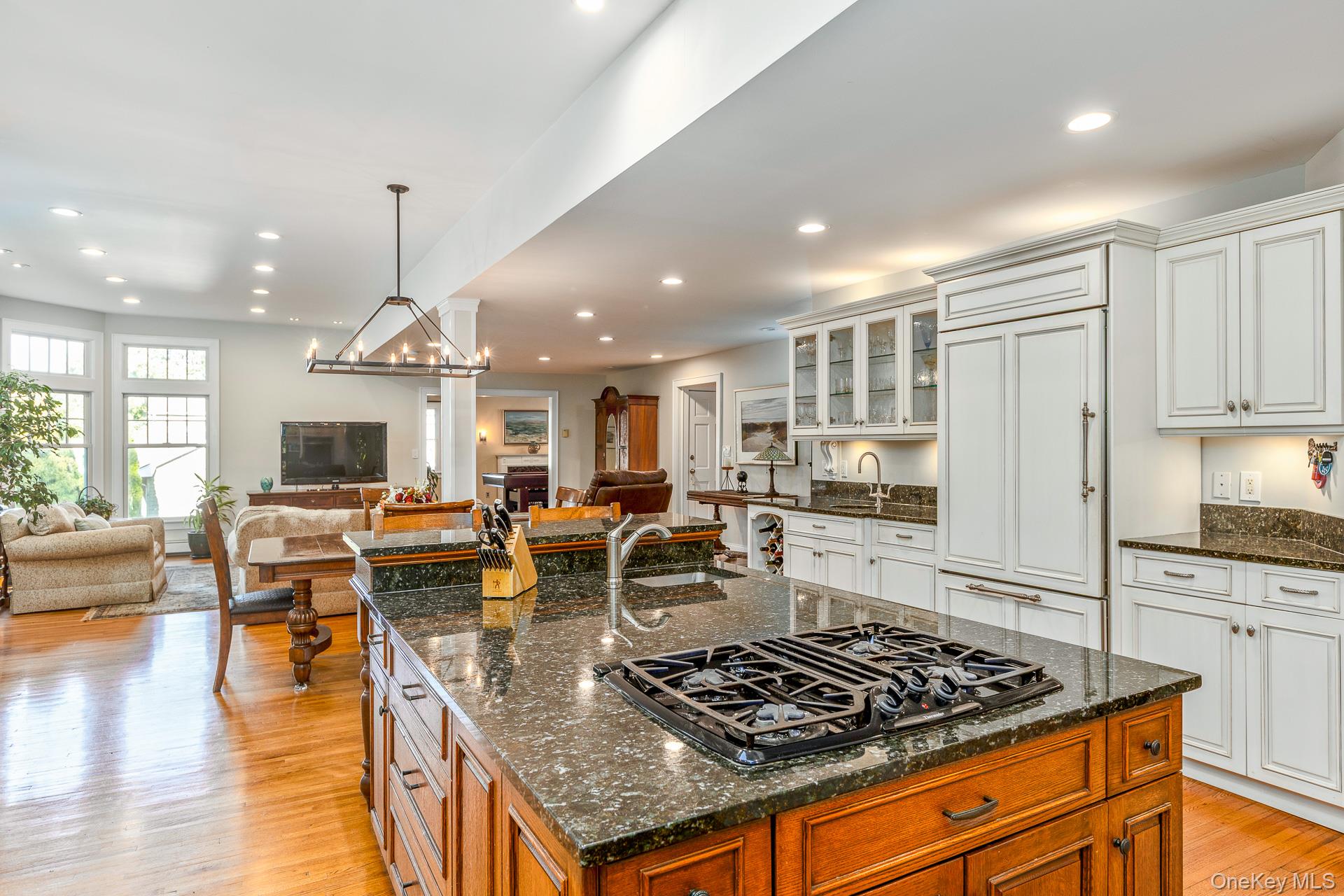 #16 photo, 7 Shipyard Lane, サフォーク郡 Setauket , NY 11733