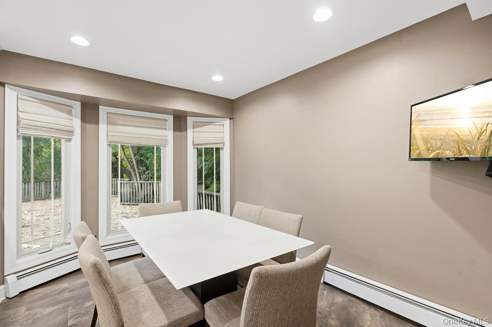 #16 photo, 3 Aron Drive, ナッソー郡 Woodbury , NY 11797