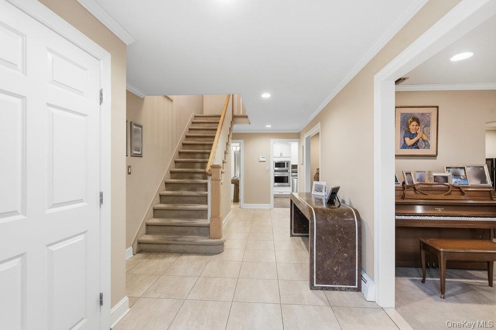 #3 photo, 3 Aron Drive, ナッソー郡 Woodbury , NY 11797