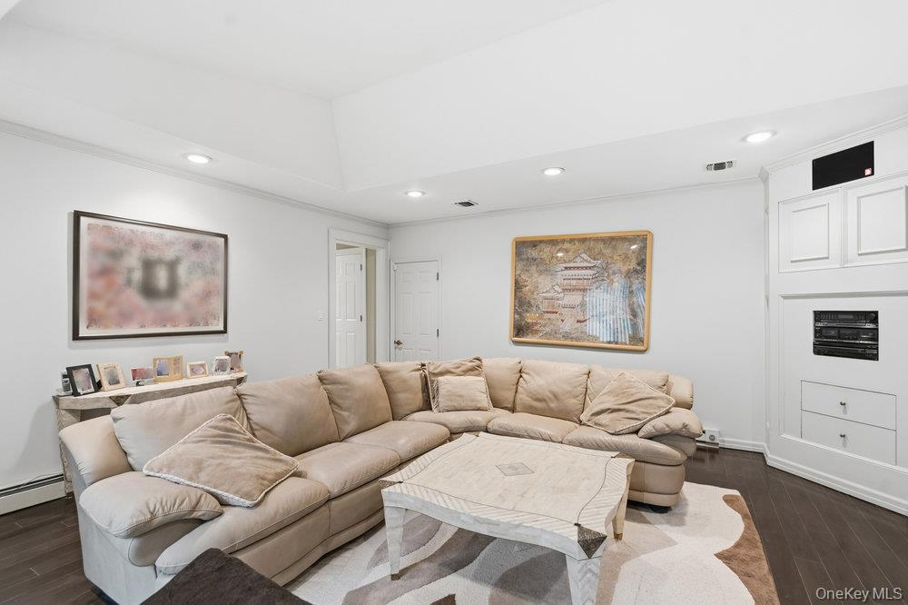 #9 photo, 3 Aron Drive, ナッソー郡 Woodbury , NY 11797