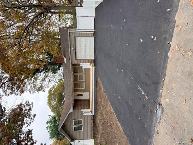 #17 photo, 70 Patchogue Avenue, サフォーク郡 Mastic , NY 11950