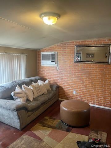 #9 photo, 134 Claridge Avenue, Elmont , NY 11003