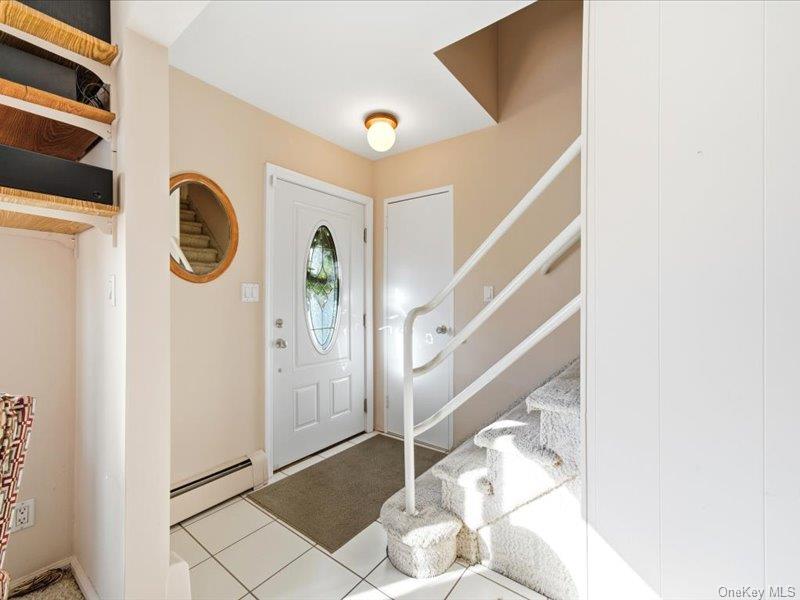 #4 photo, 79 Beecher Road, North Babylon , NY 11703