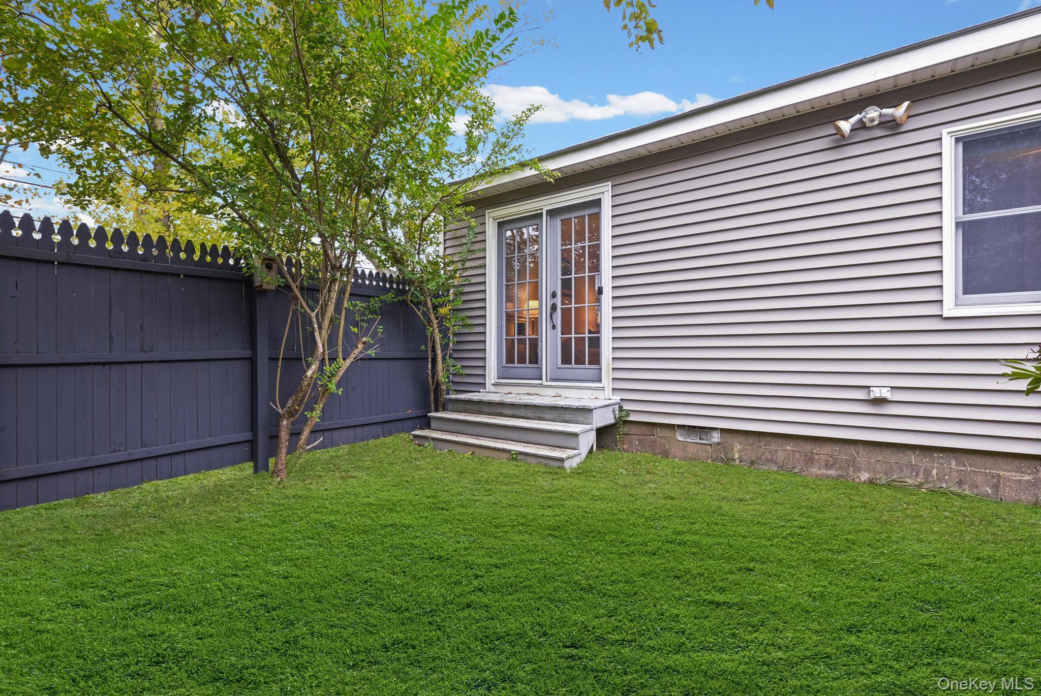 #17 photo, 757 Belmore Avenue, Islip Terrace , NY 11752