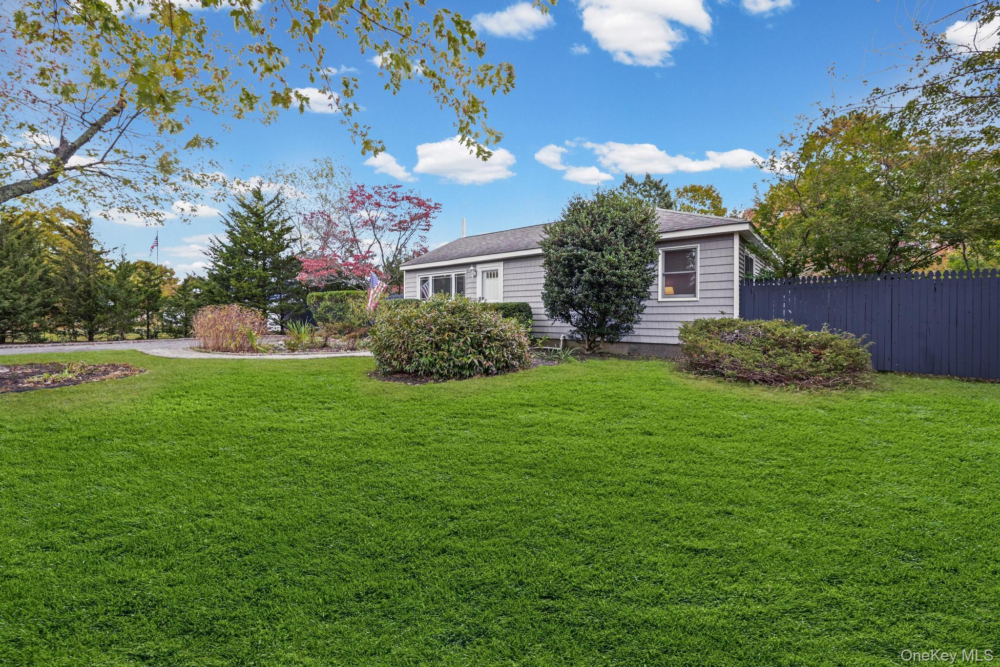 #2 photo, 757 Belmore Avenue, Islip Terrace , NY 11752