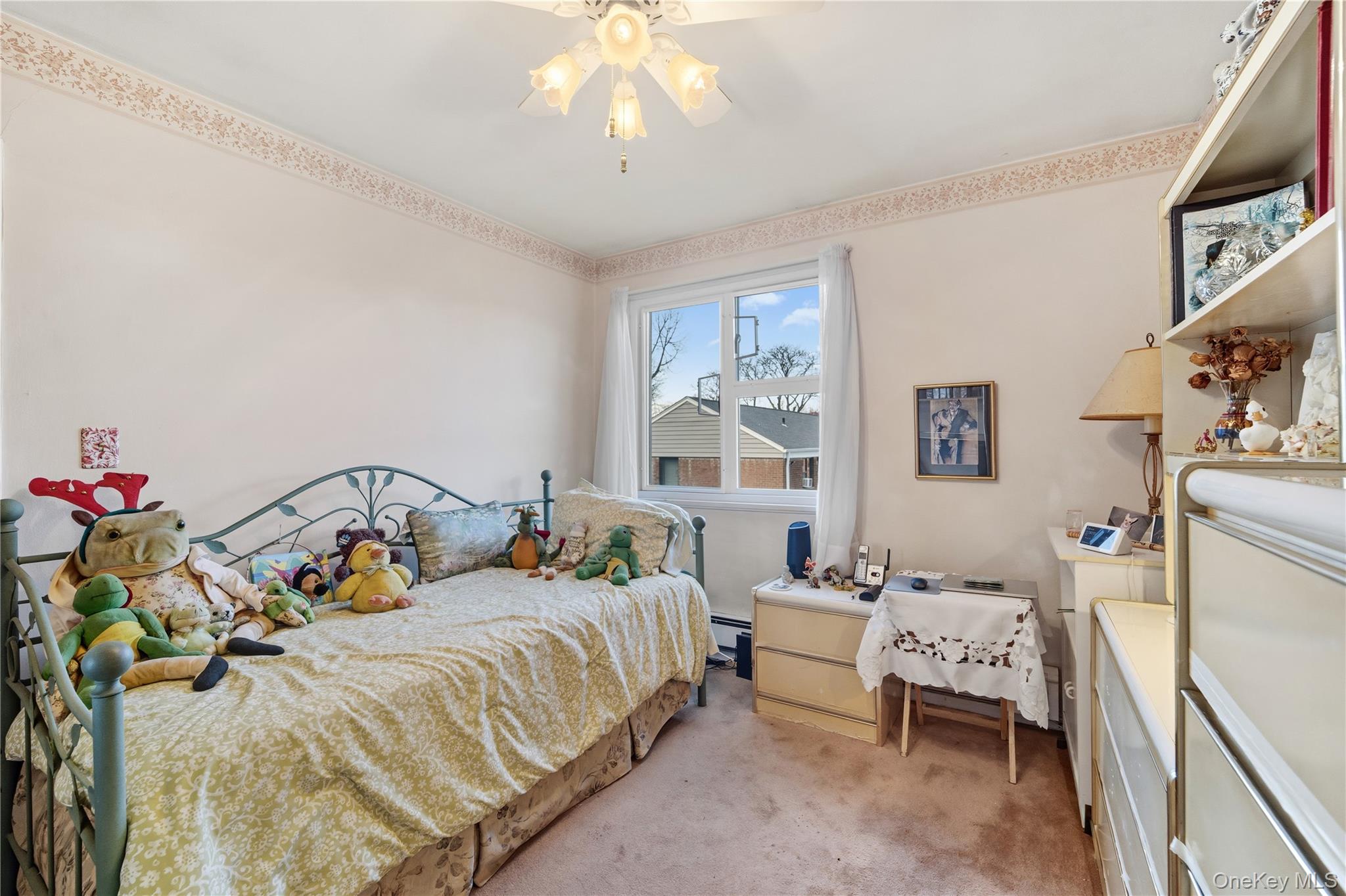 #12 photo, 220-47 73rd Avenue, Bayside , NY 11364