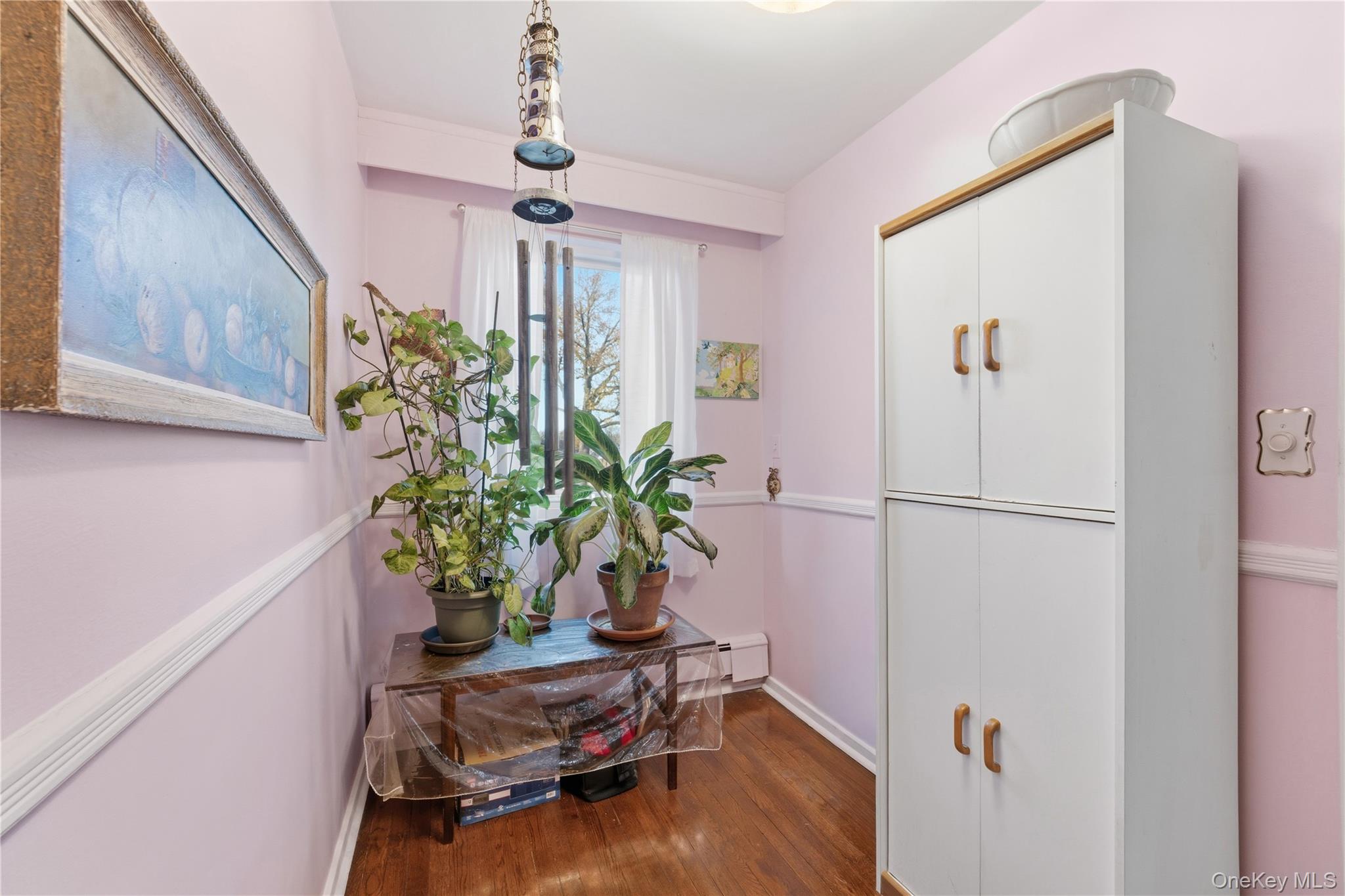 #4 photo, 220-47 73rd Avenue, Bayside , NY 11364