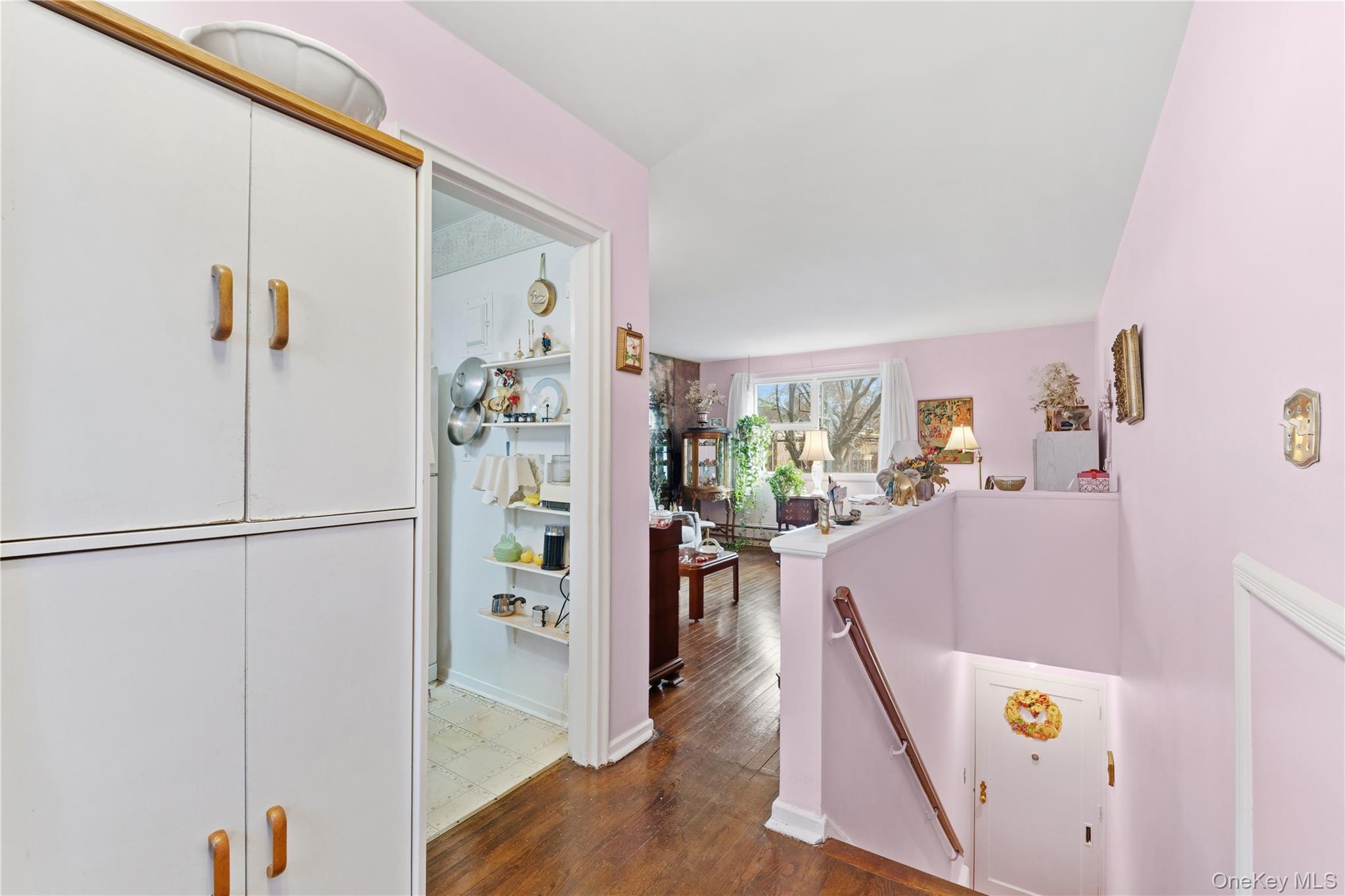 #5 photo, 220-47 73rd Avenue, Bayside , NY 11364