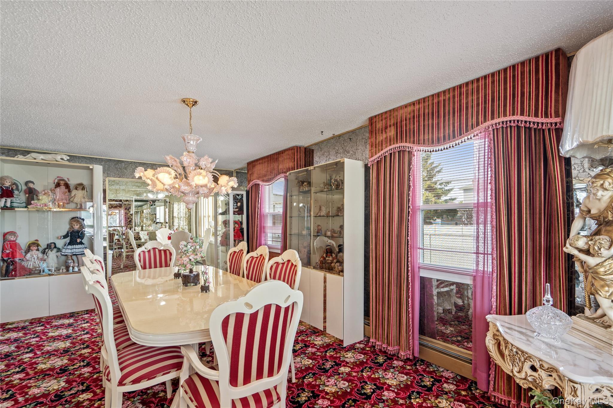 #9 photo, 697 N Fulton Avenue, Lindenhurst , NY 11757