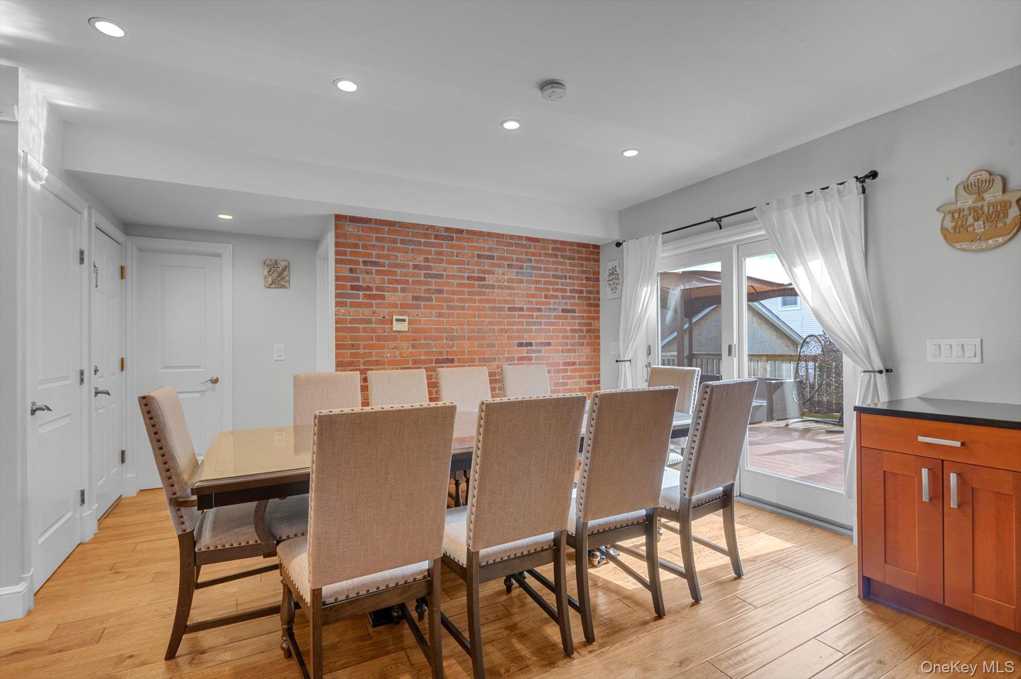 #5 photo, 57 Red Ground Road, ナッソー郡 East Hills , NY 11577