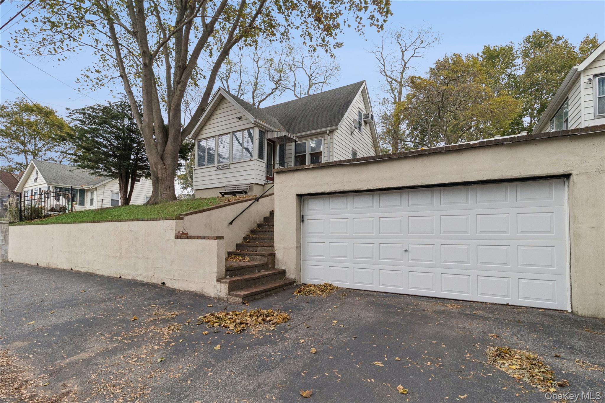 #1 photo, 215 Hallock Landing Road, Rocky Point , NY 11778