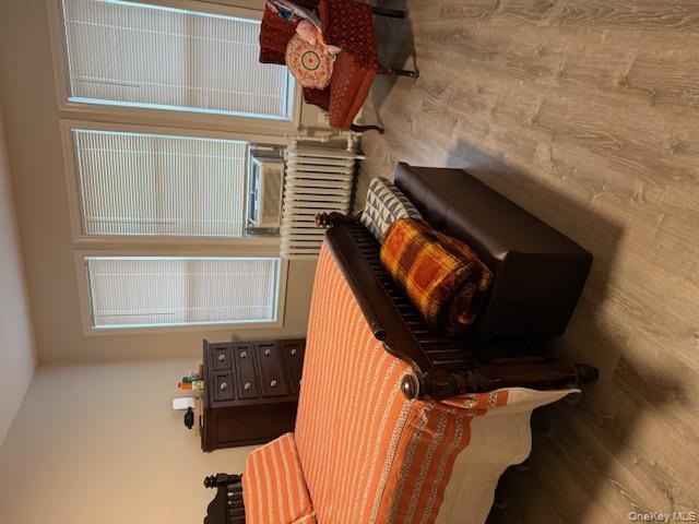 #13 photo, 679 E 241st Street, Bronx , NY 10470