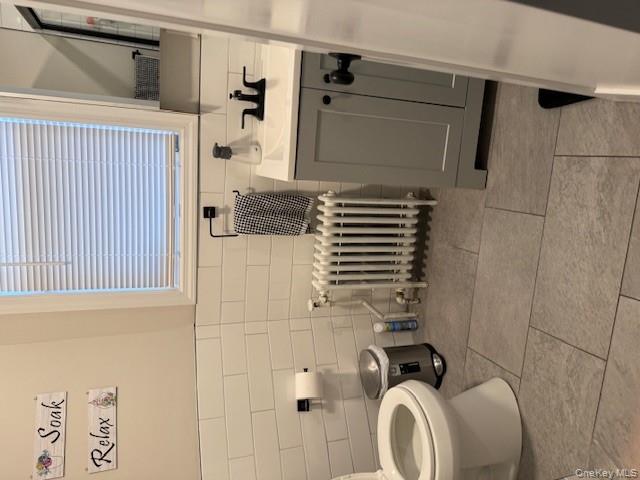 #14 photo, 679 E 241st Street, Bronx , NY 10470