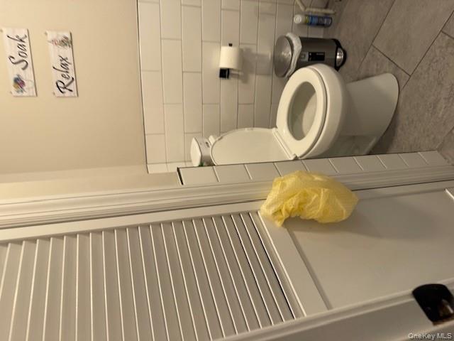 #18 photo, 679 E 241st Street, Bronx , NY 10470