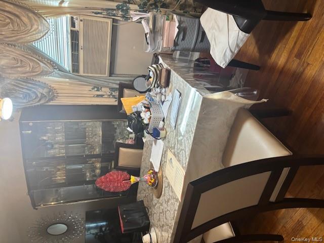 #8 photo, 21215 104th Road, クイーンズ区 Queens Village , NY 11429