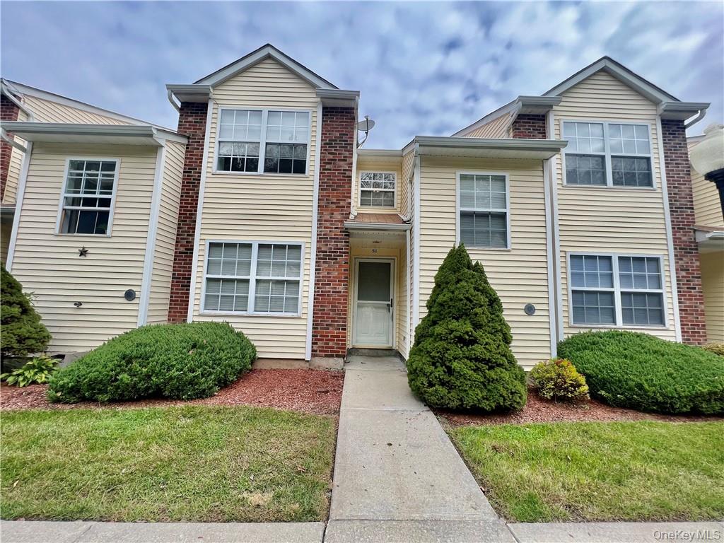 #1 photo, 51 Woodlake Drive, Middletown , NY 10940