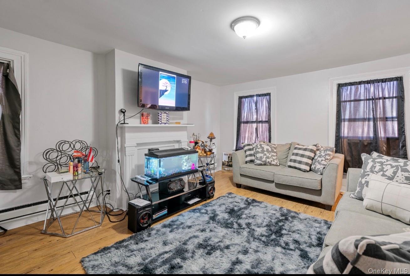 #8 photo, 29 Hooker Ave, Poughkeepsie , NY 12601