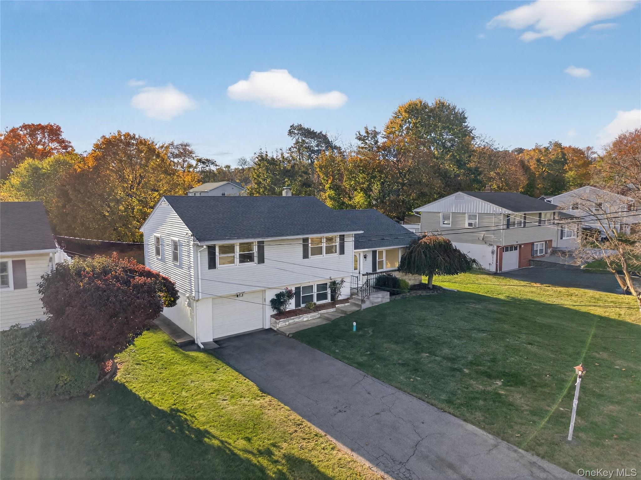 #3 photo, 223 Margo Street, New Windsor , NY 12553