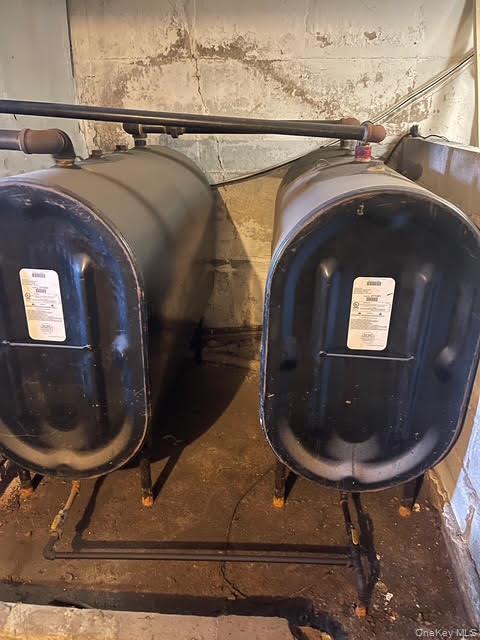 #11 photo, 456 City Island Avenue, Bronx , NY 10464