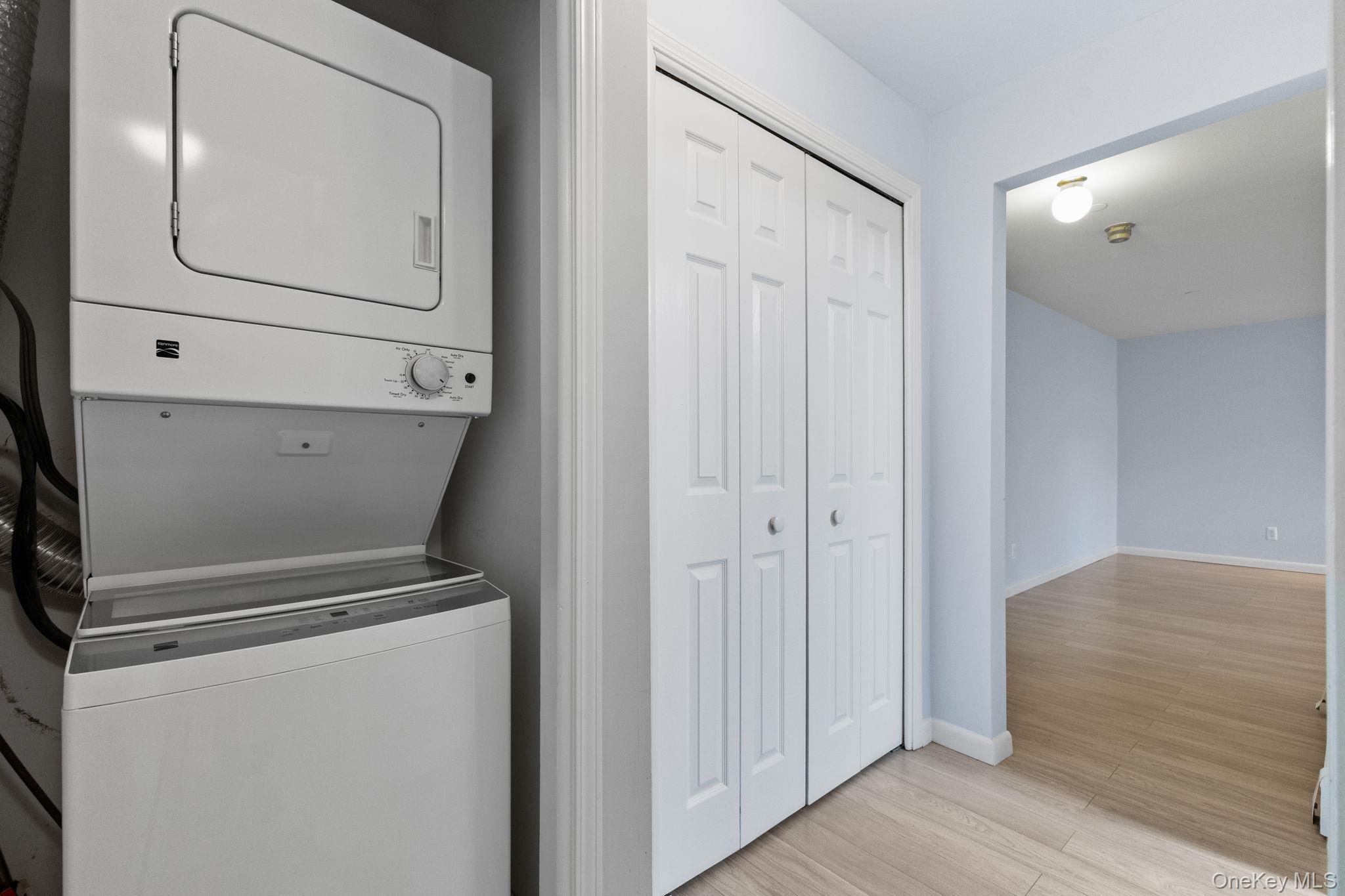 #12 photo, 508 Central Park Avenue, Scarsdale , NY 10583