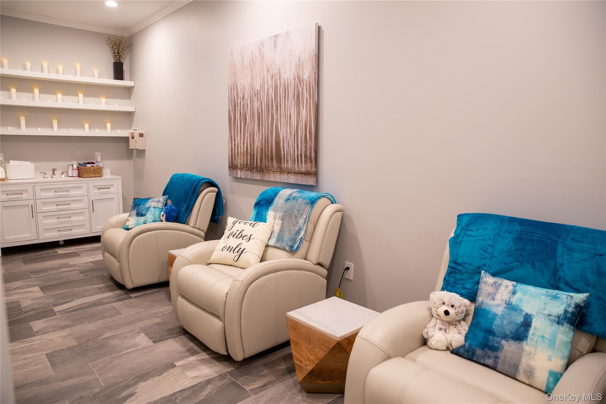 #9 photo, 221-223 E Park Avenue, ナッソー郡 Long Beach , NY 11561