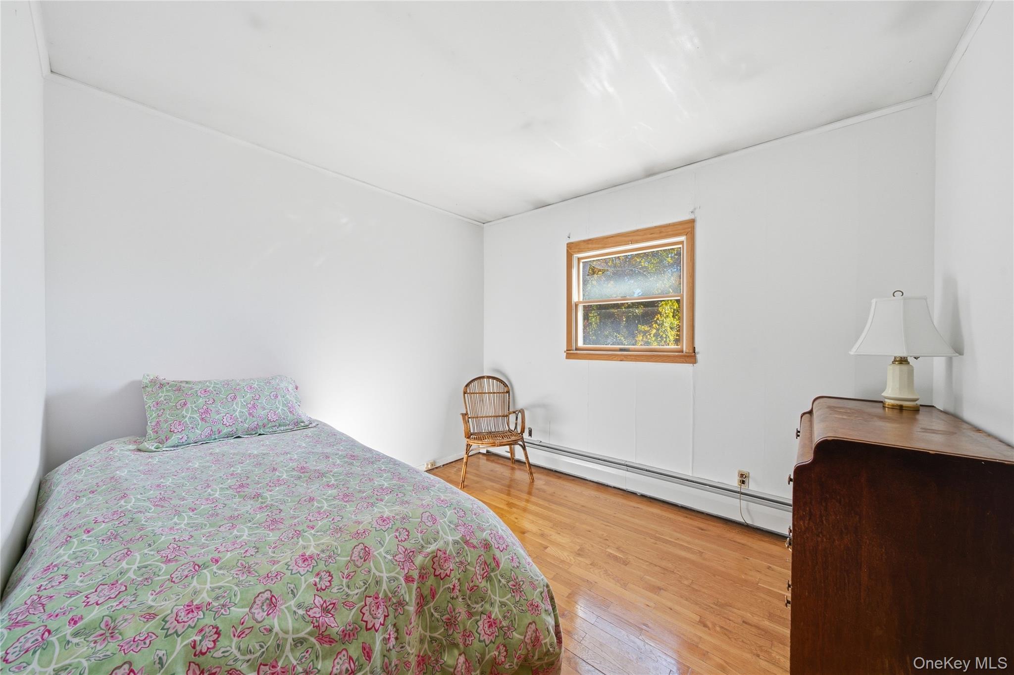 #14 photo, 68 7th Street, Bay Shore , NY 11706