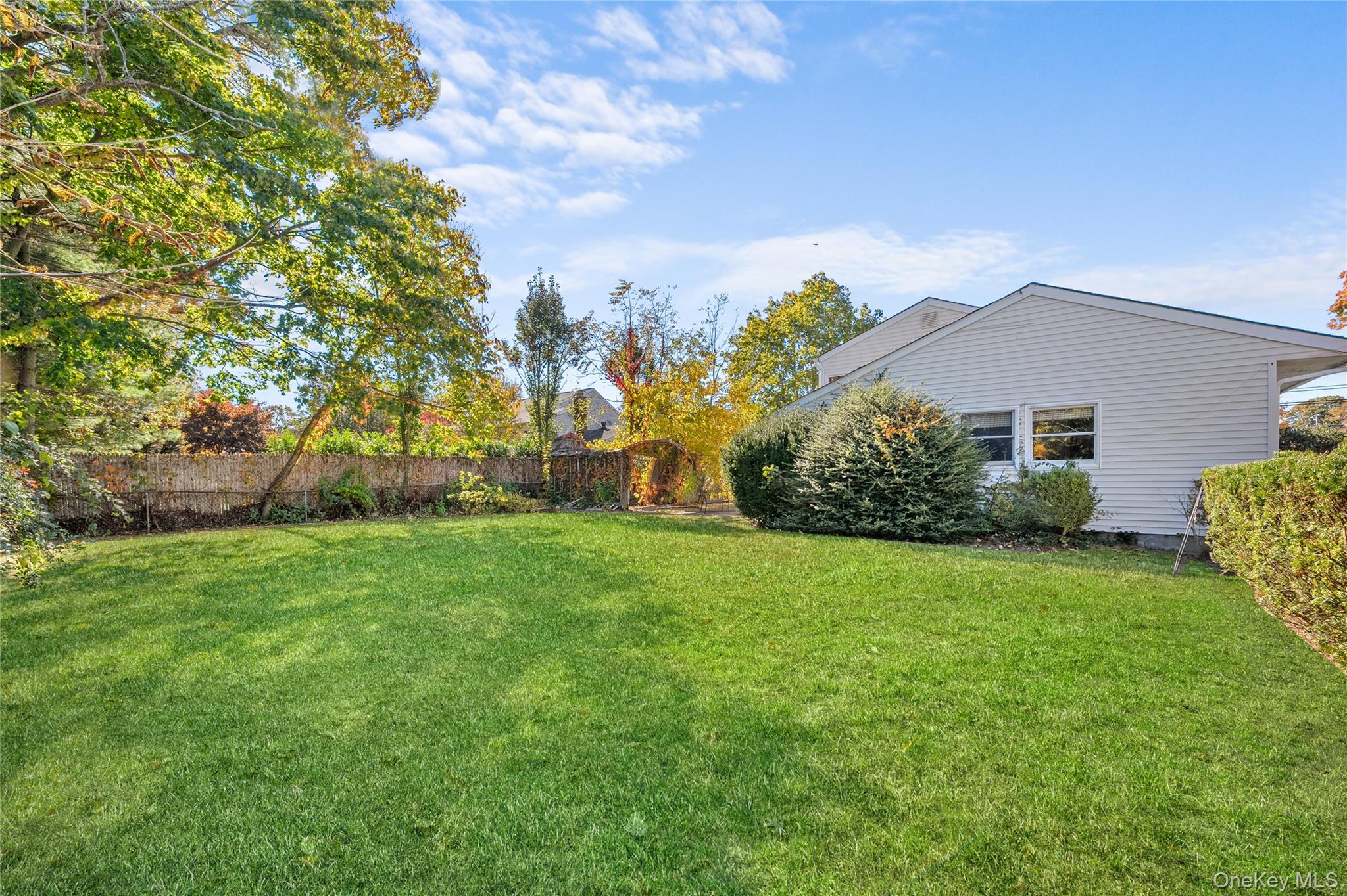 #20 photo, 68 7th Street, Bay Shore , NY 11706