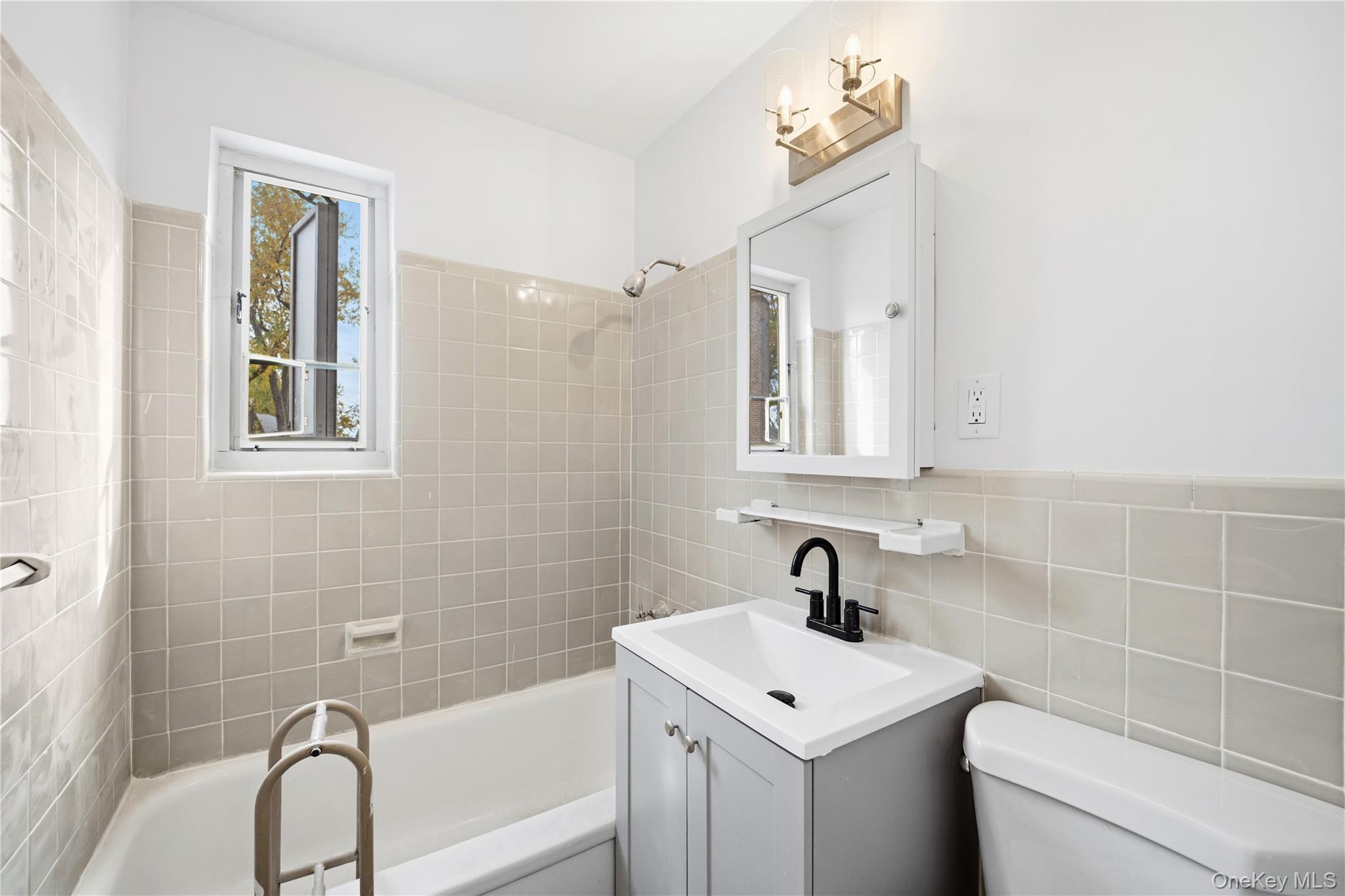 #19 photo, 228-08 Stronghurst Avenue, Queens Village , NY 11427