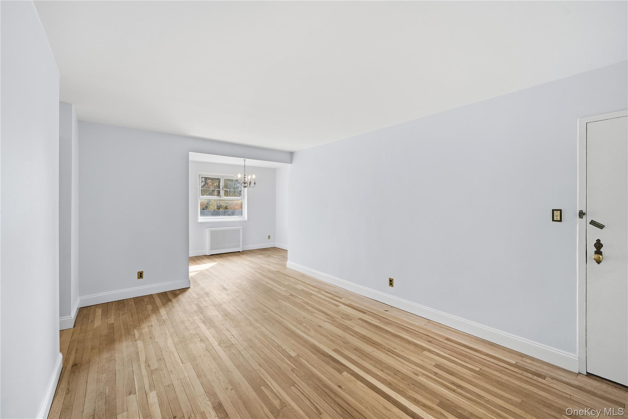 #5 photo, 228-08 Stronghurst Avenue, Queens Village , NY 11427