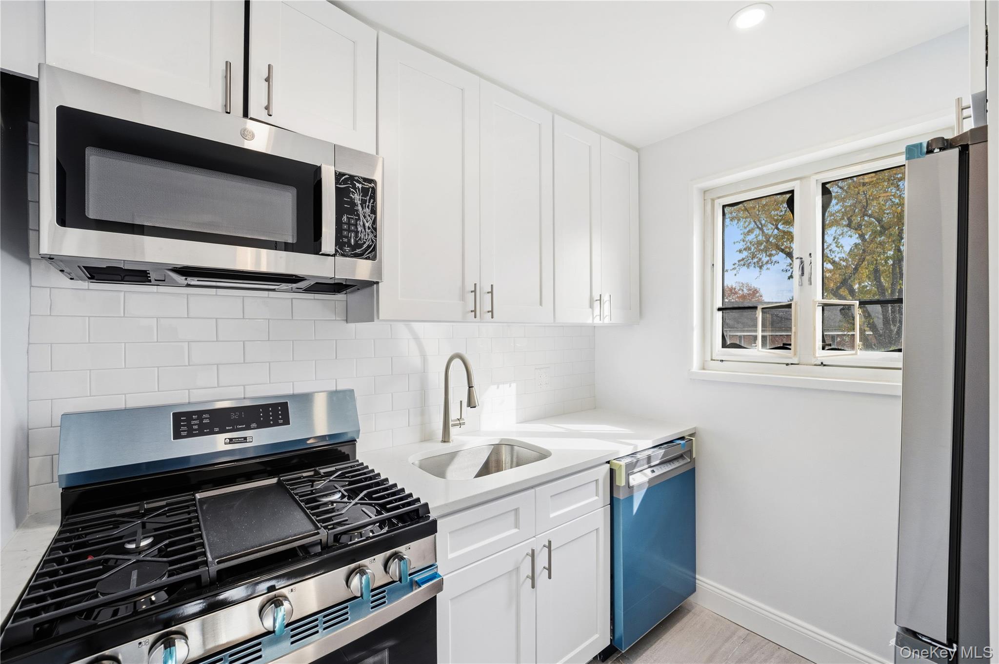 #9 photo, 228-08 Stronghurst Avenue, Queens Village , NY 11427