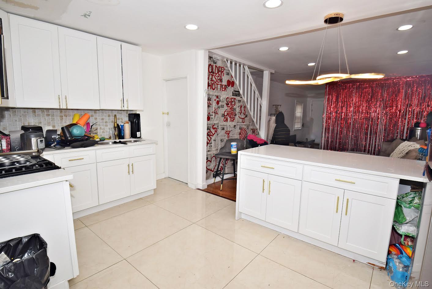 #15 photo, 16414 81st Avenue, クイーンズ区 Jamaica Estates , NY 11432