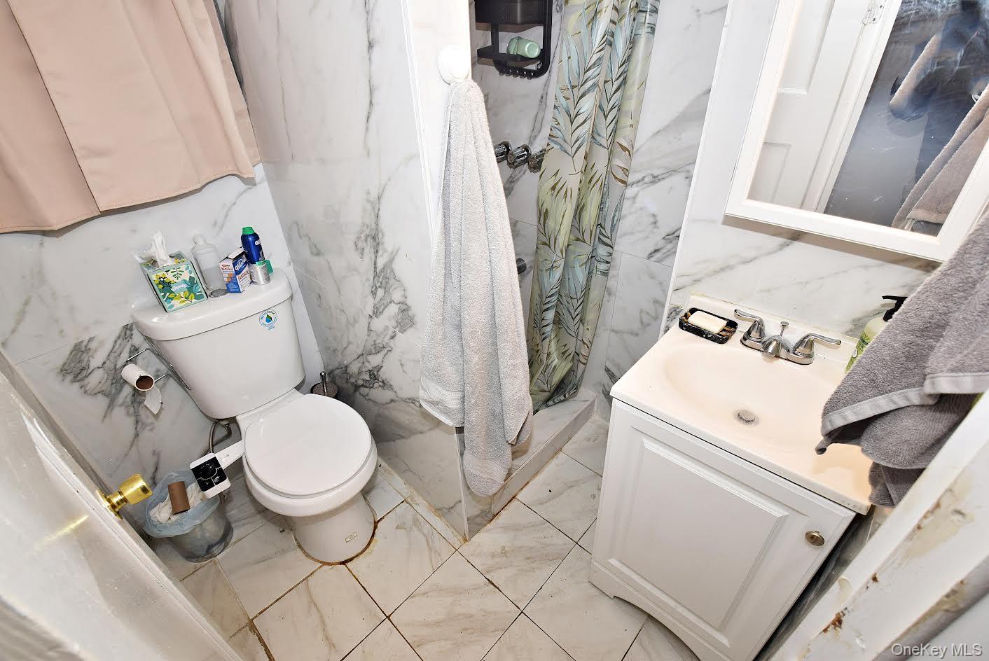 #8 photo, 16414 81st Avenue, クイーンズ区 Jamaica Estates , NY 11432