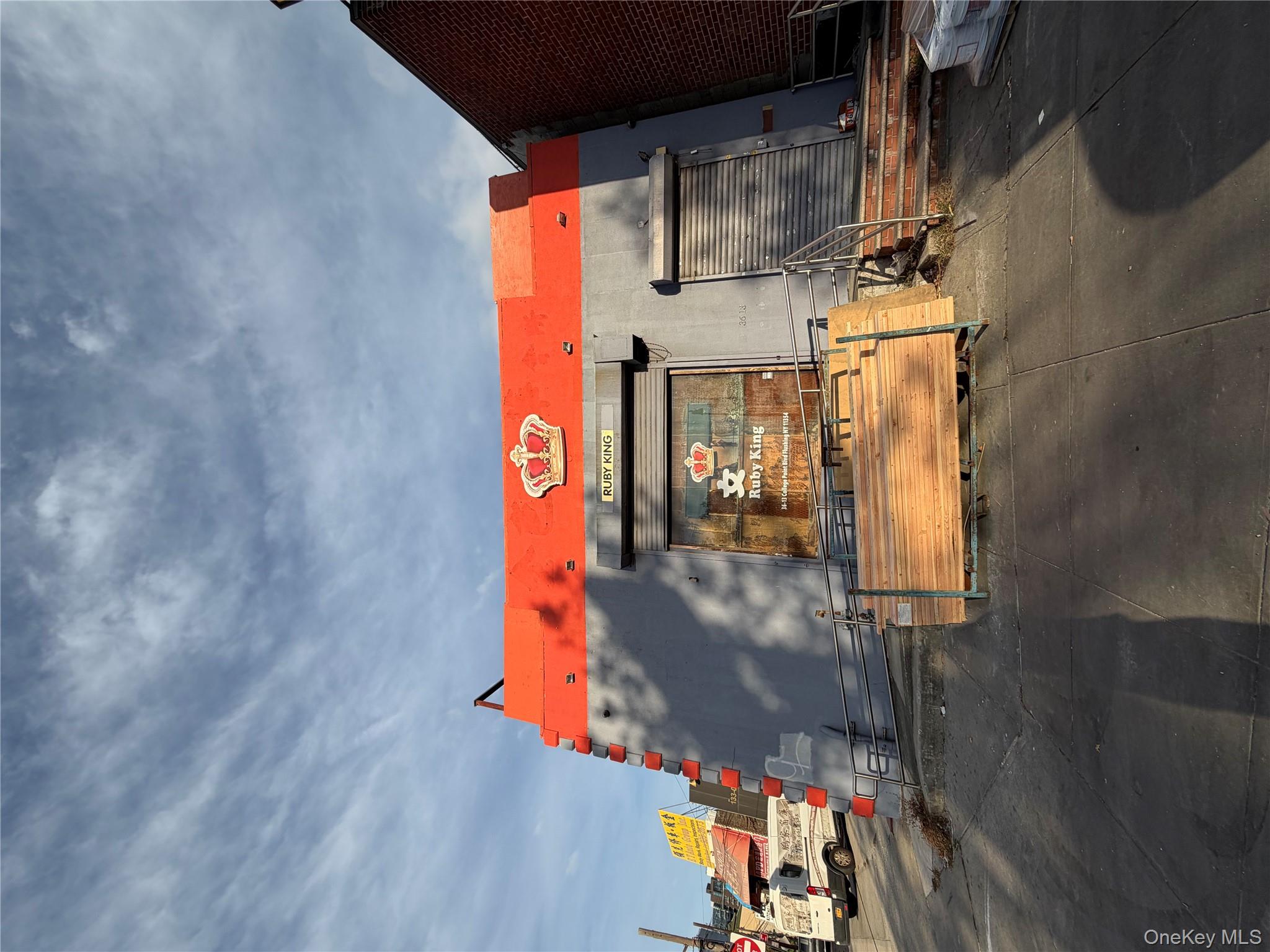 #1 photo, 36-13 College Point Boulevard, クイーンズ区 Flushing , NY 11354