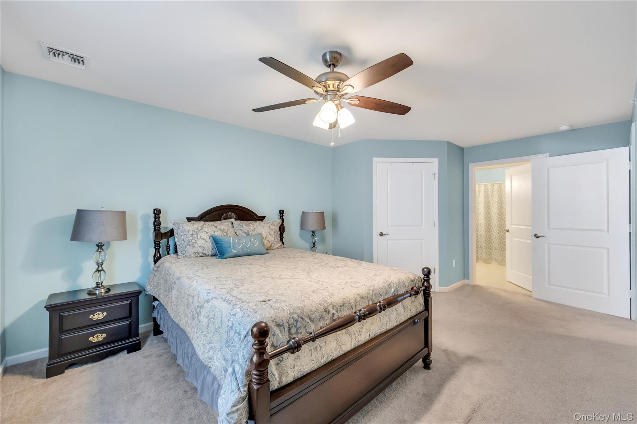 #11 photo, 100 Weatherby Lane, サフォーク郡 Central Islip , NY 11722