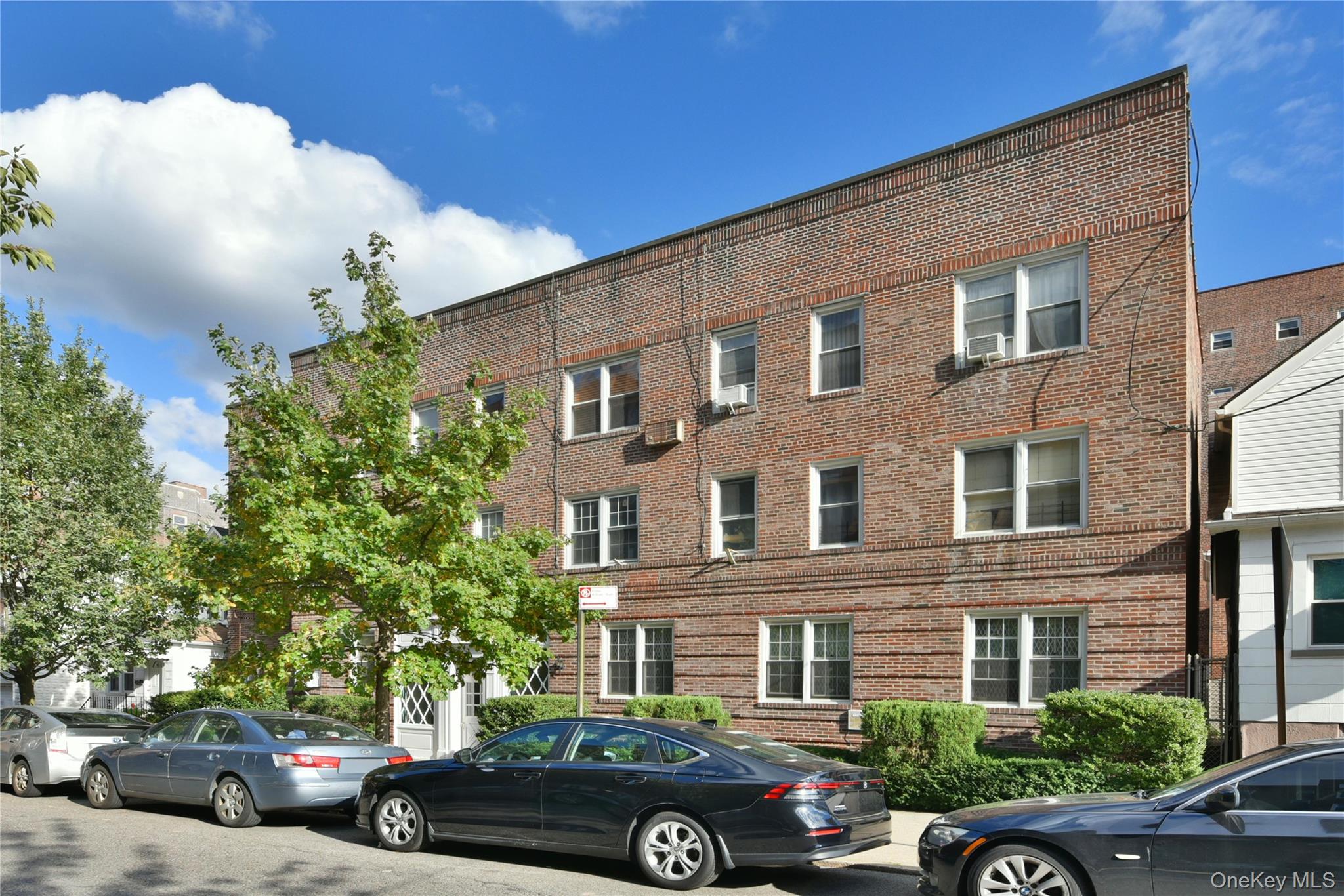 #14 photo, 94-10 64th Road, クイーンズ区 Rego Park , NY 11374