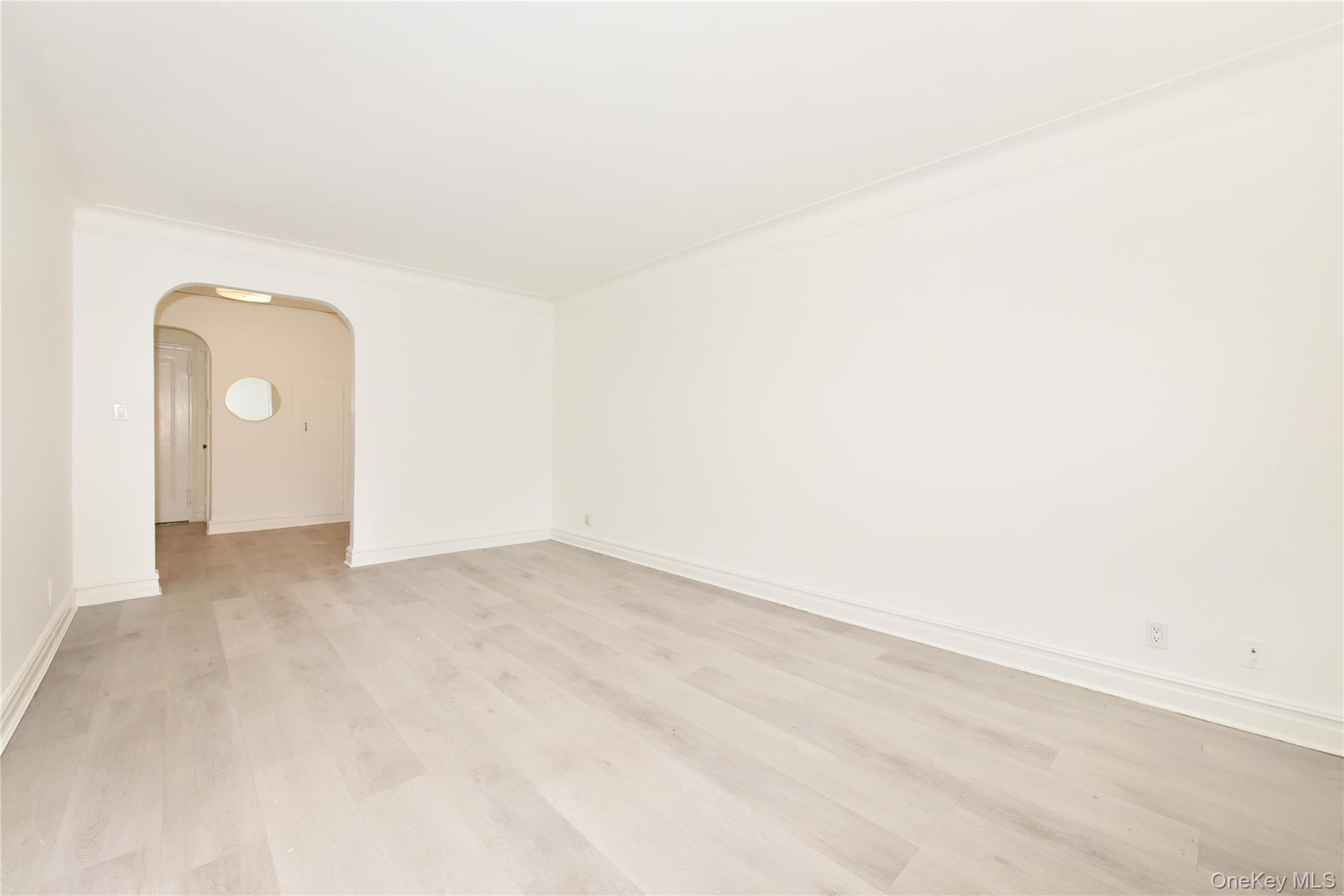 #7 photo, 94-10 64th Road, クイーンズ区 Rego Park , NY 11374