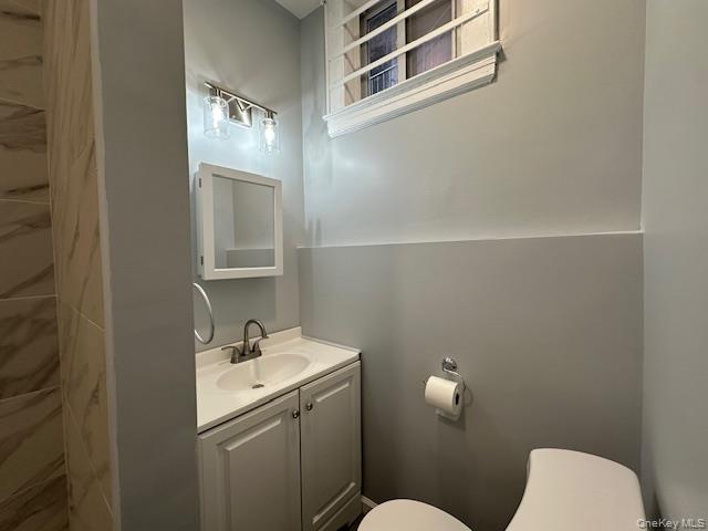 #10 photo, 362 New York Avenue, サフォーク郡 Huntington , NY 11743