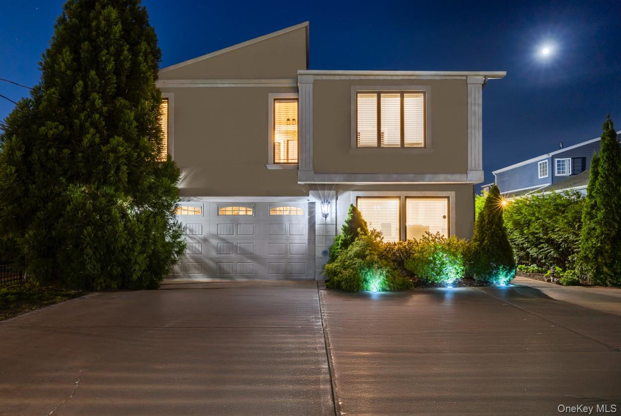 #2 photo, 135 Ocean Avenue, Massapequa , NY 11758