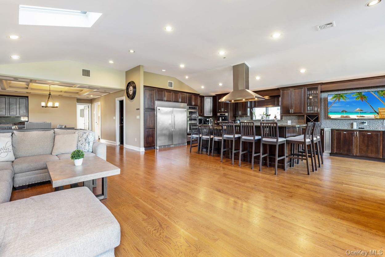 #9 photo, 135 Ocean Avenue, Massapequa , NY 11758