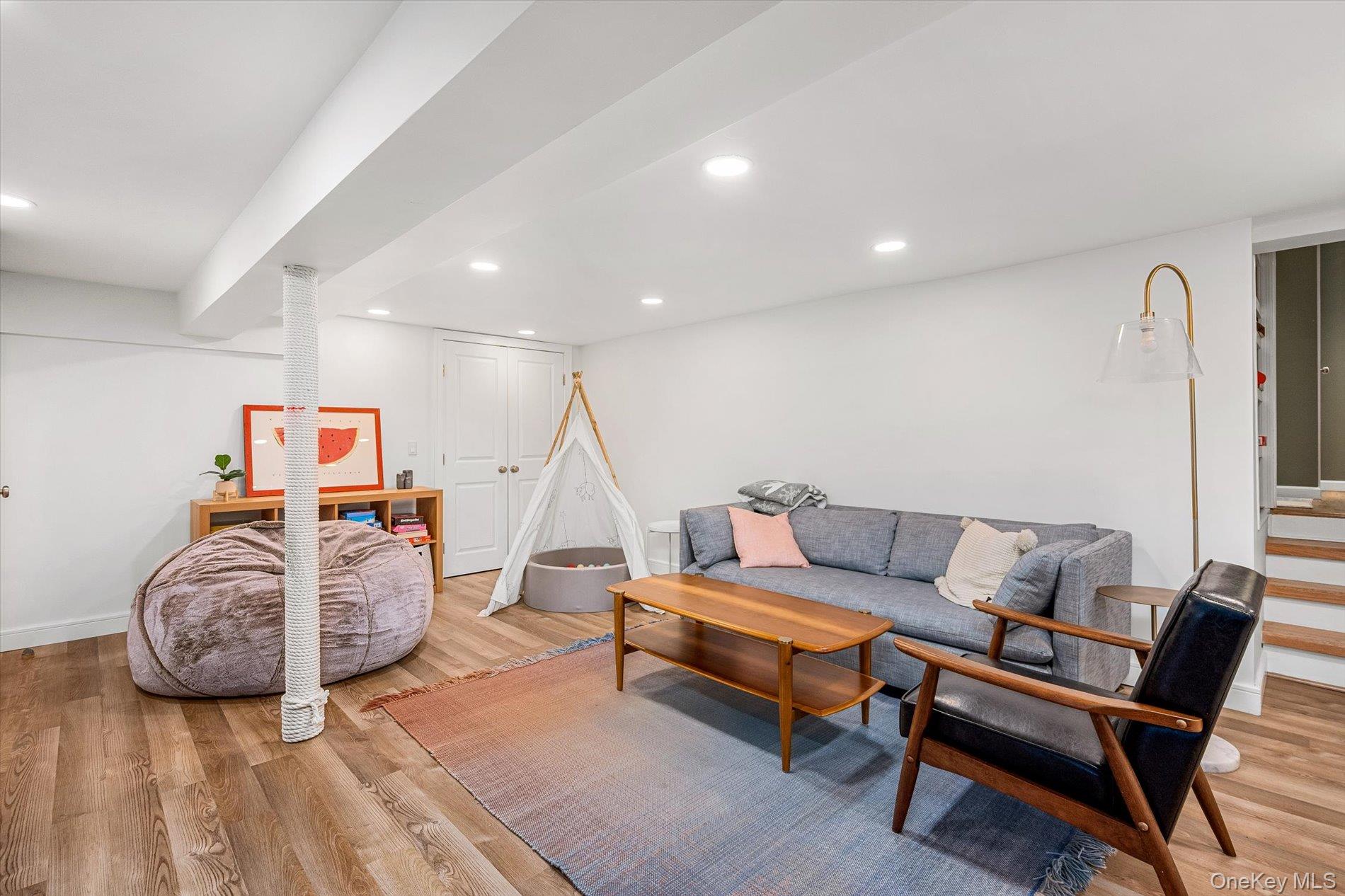 #16 photo, 31 Louisa Court, サフォーク郡 Northport , NY 11768