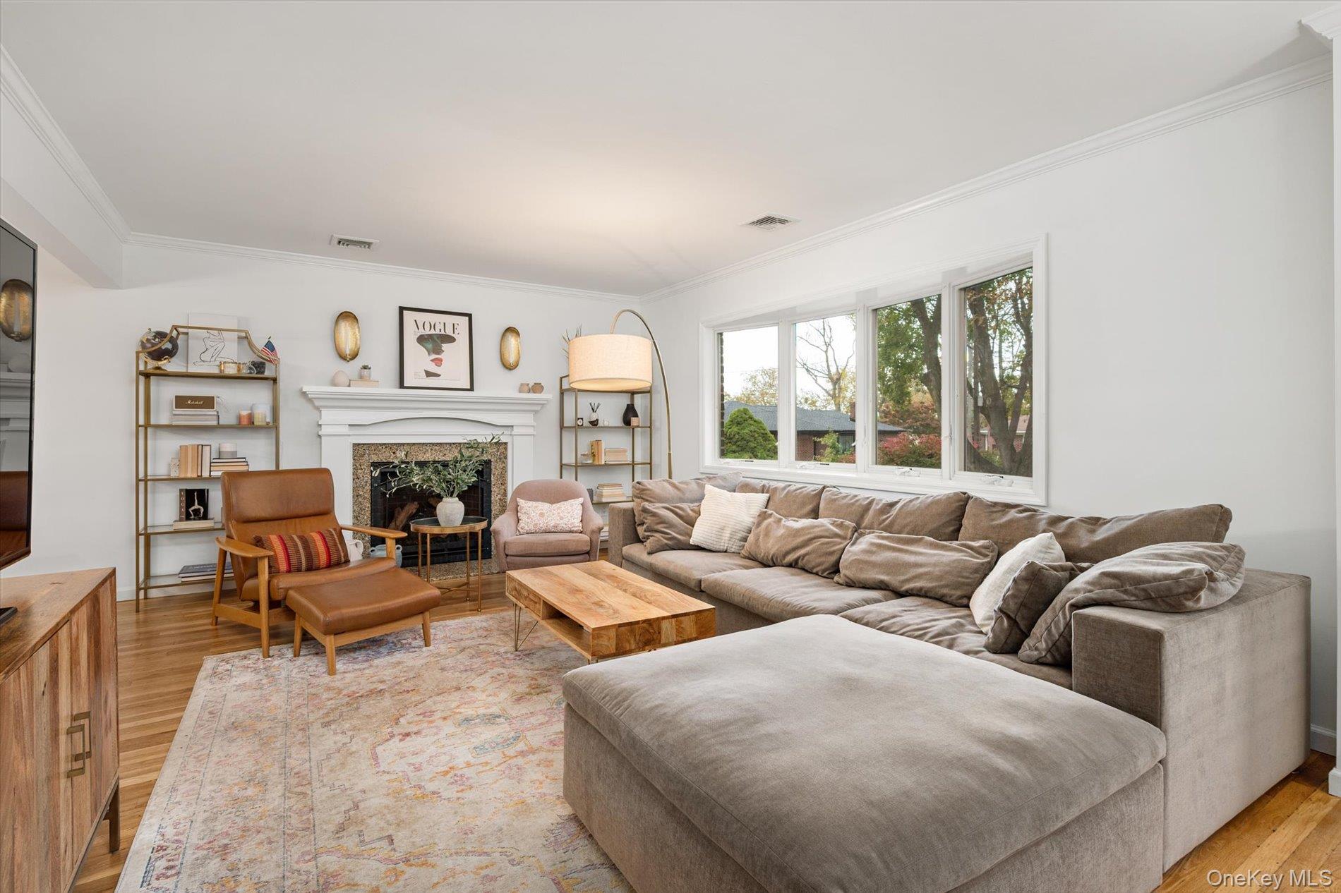 #2 photo, 31 Louisa Court, サフォーク郡 Northport , NY 11768