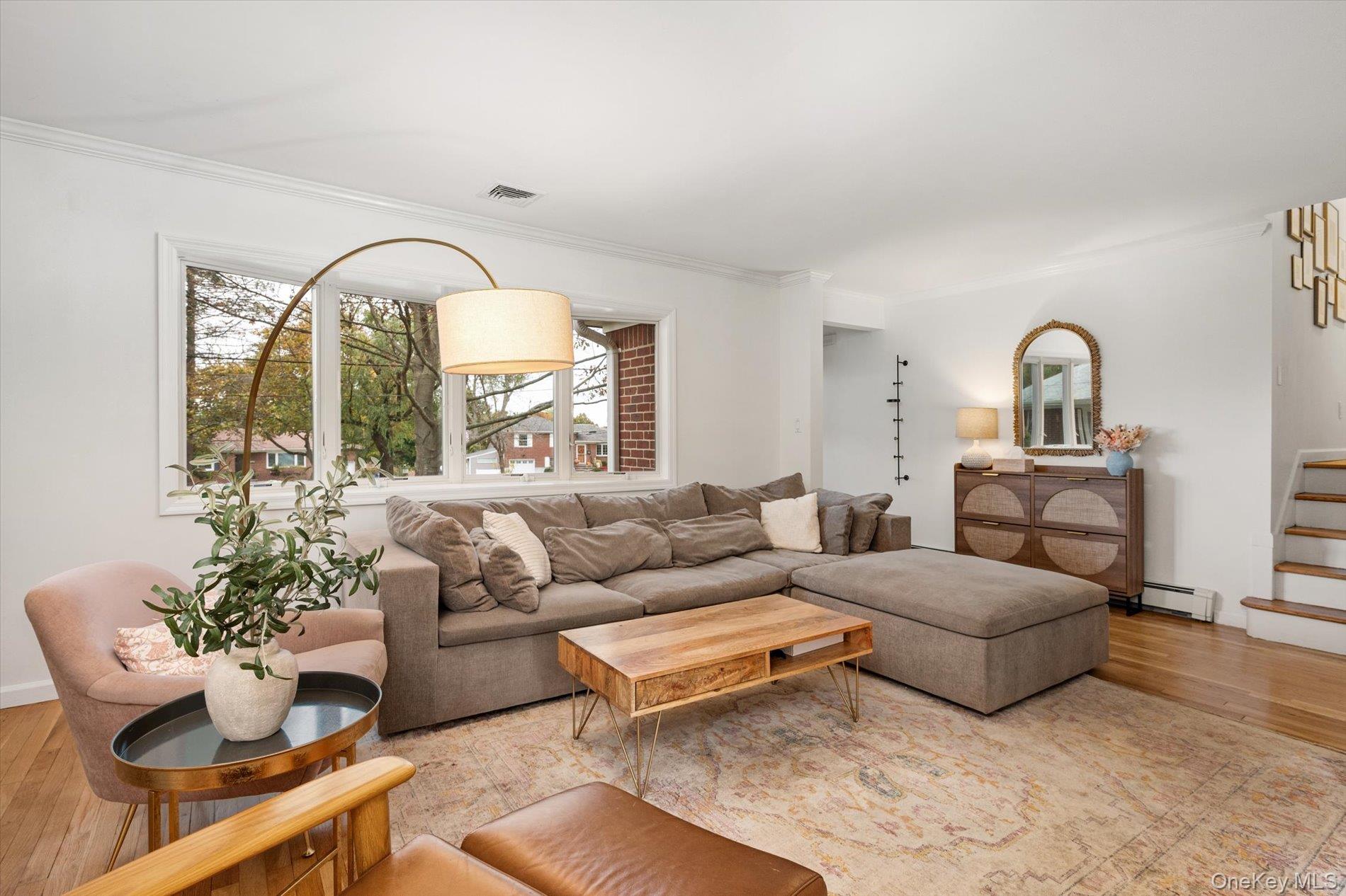 #3 photo, 31 Louisa Court, サフォーク郡 Northport , NY 11768