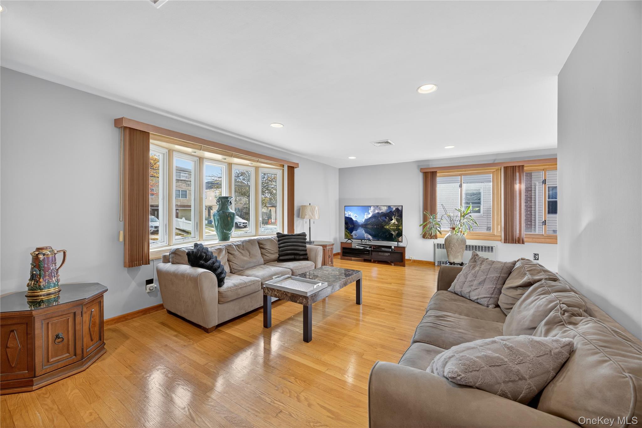 #4 photo, 200 Mallory Avenue, スタテンアイランド Staten Island , NY 10305