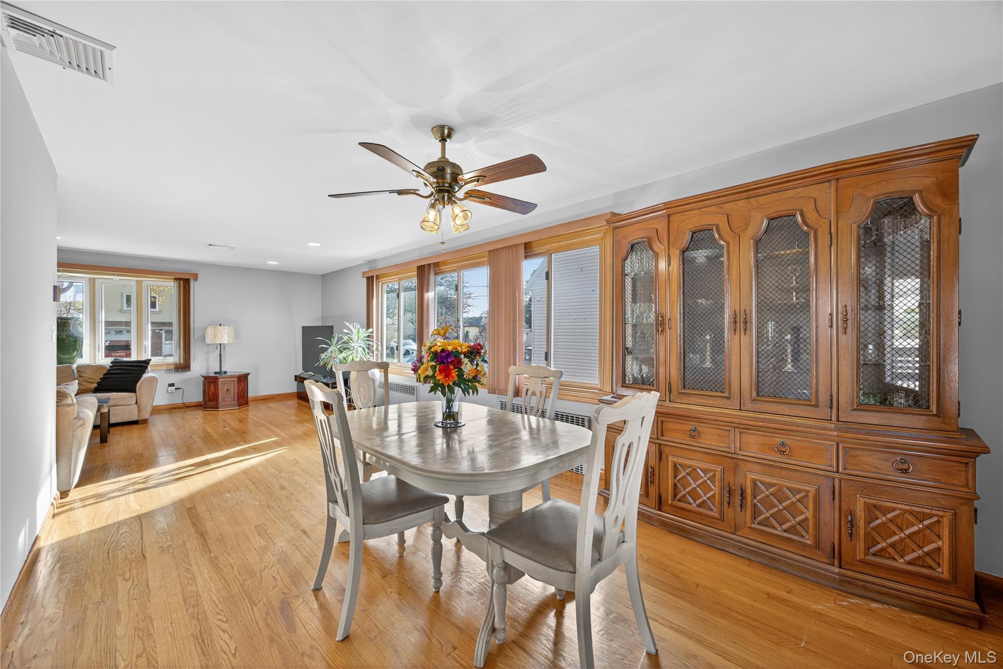 #6 photo, 200 Mallory Avenue, スタテンアイランド Staten Island , NY 10305