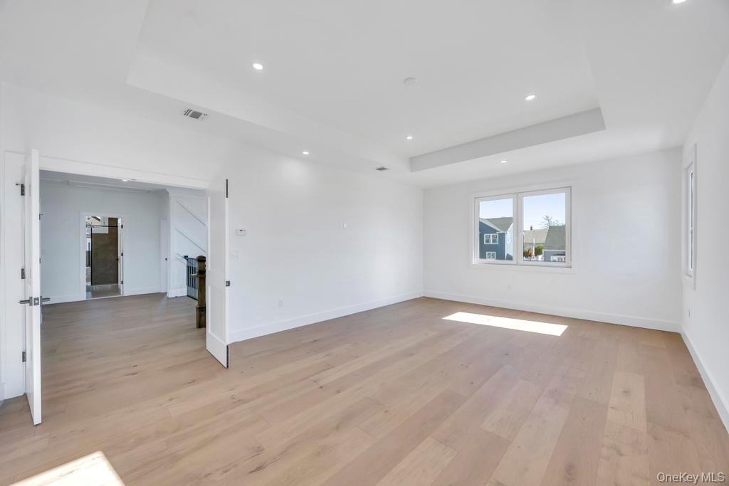 #20 photo, 14 Bark Lane, ナッソー郡 Levittown , NY 11756