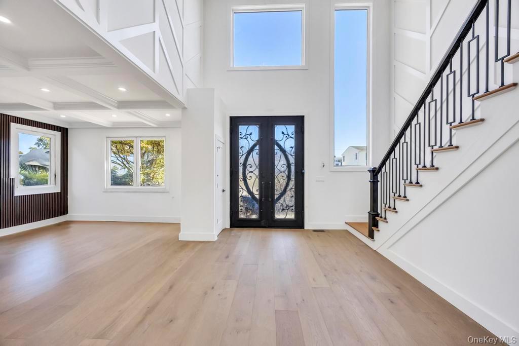 #3 photo, 14 Bark Lane, ナッソー郡 Levittown , NY 11756