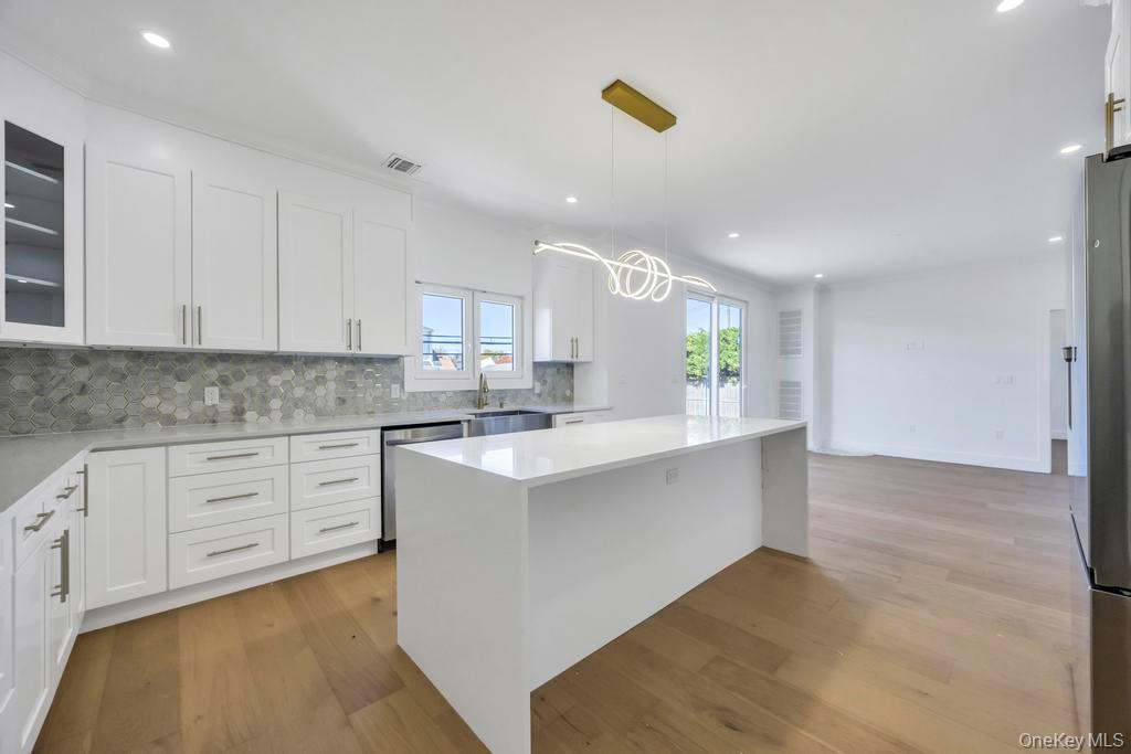 #9 photo, 14 Bark Lane, ナッソー郡 Levittown , NY 11756