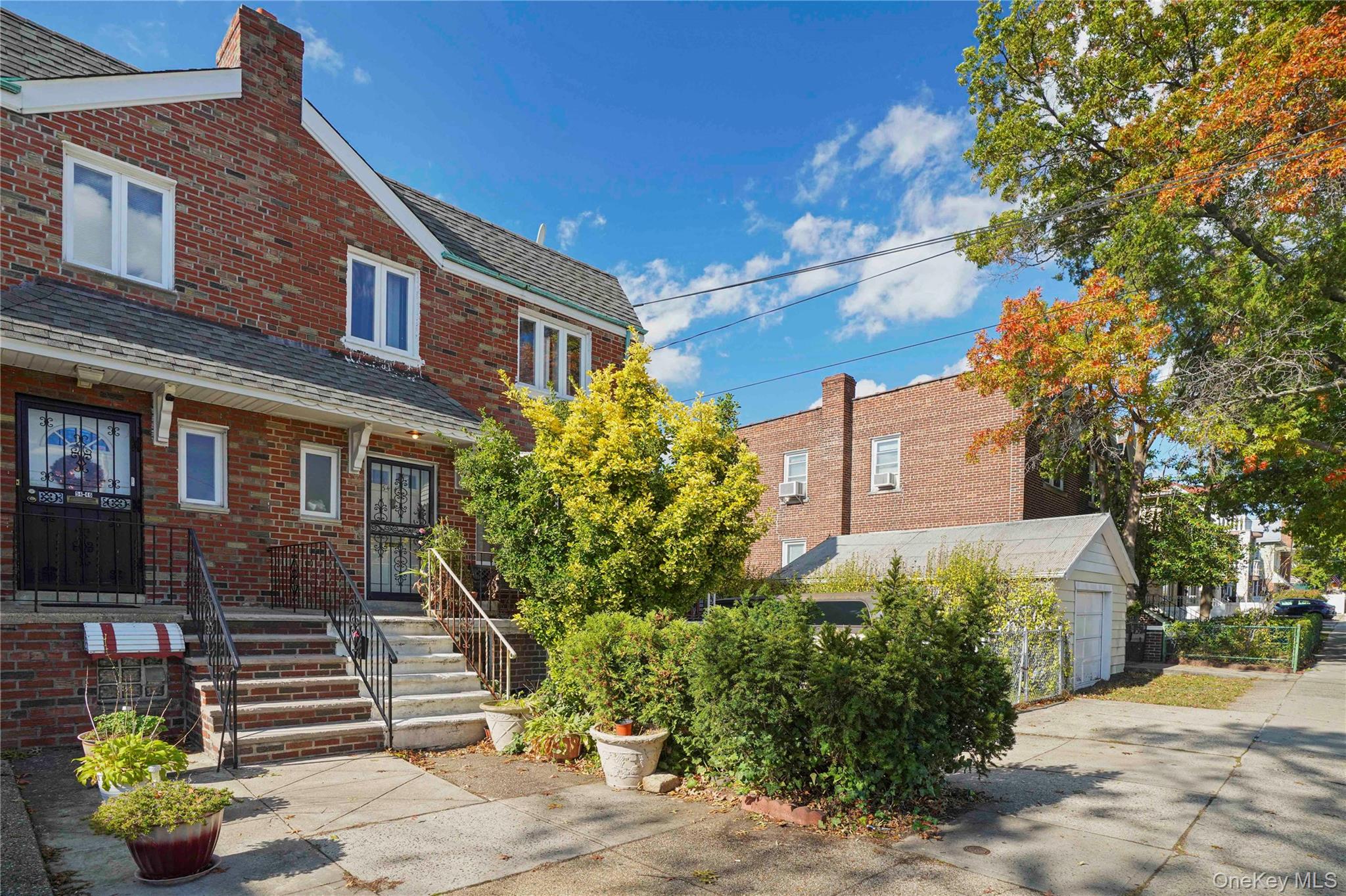 #3 photo, 5444 69th Street, クイーンズ区 Maspeth , NY 11378