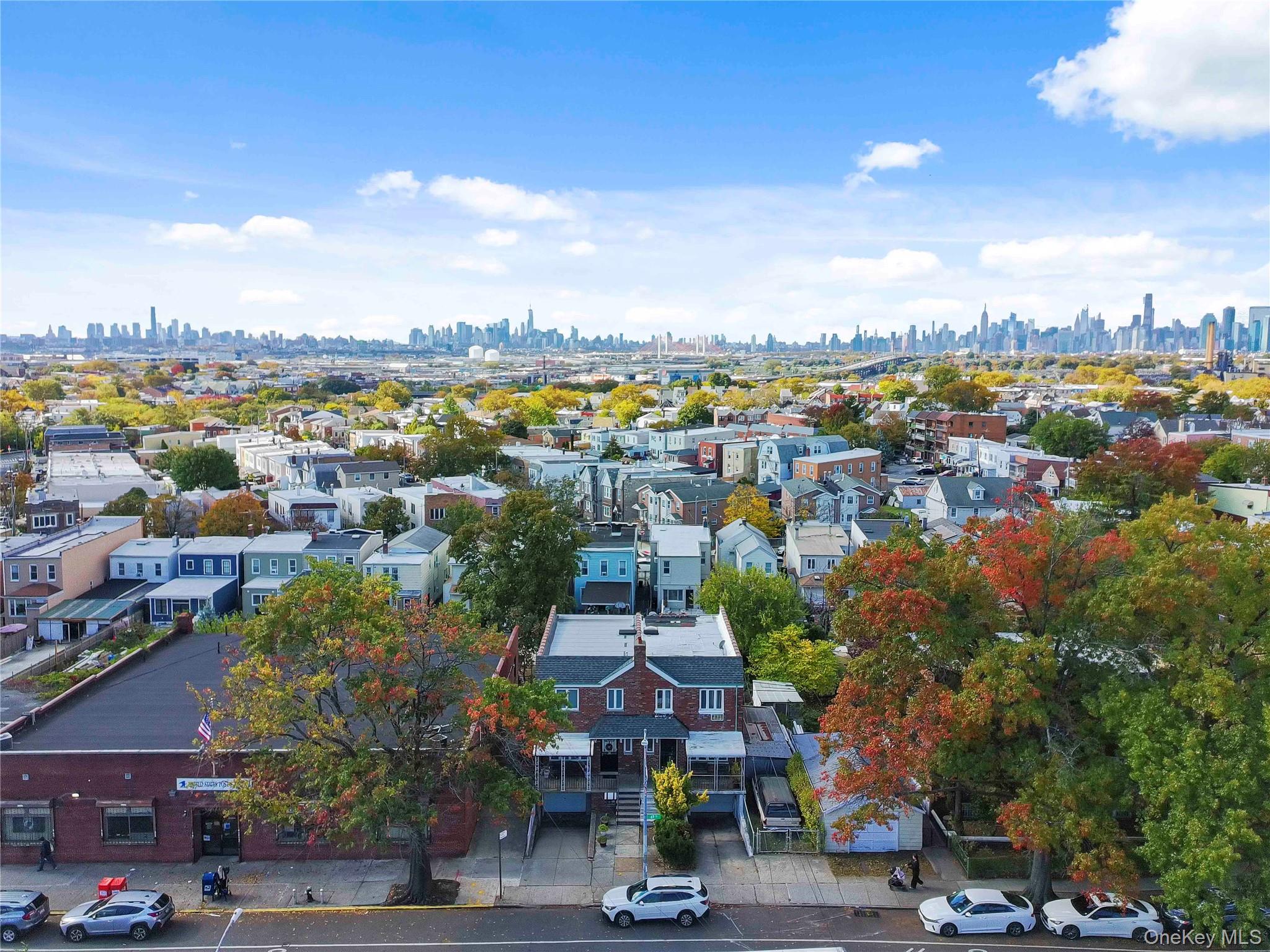 #4 photo, 5444 69th Street, クイーンズ区 Maspeth , NY 11378