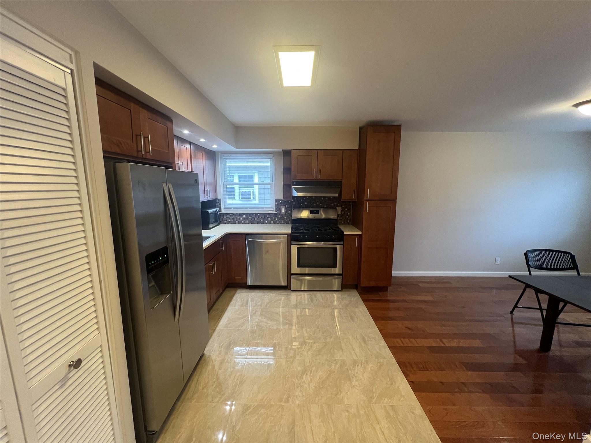 #5 photo, Howard Beach, クイーンズ区 Howard Beach , NY 11414